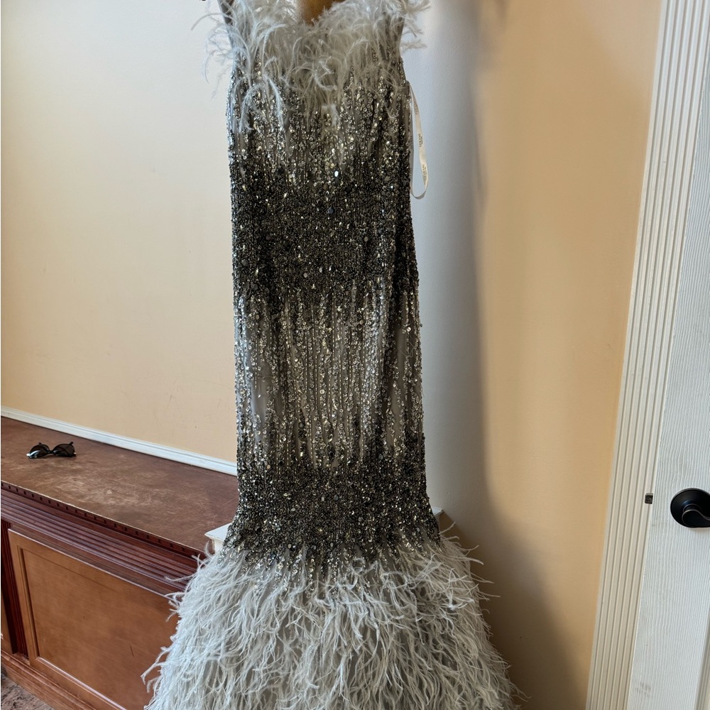 Terani Classy Formal Gown - image 3